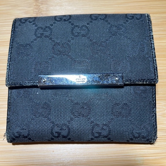 GUCCI GG Logo Plate Canvas Leather Card Bil Wallet Medium Monogram - Picture 1 of 10